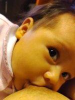 Alana toma teta 1.11 (1)